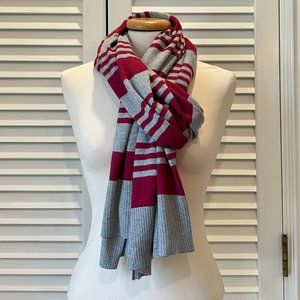 GAP Scarf